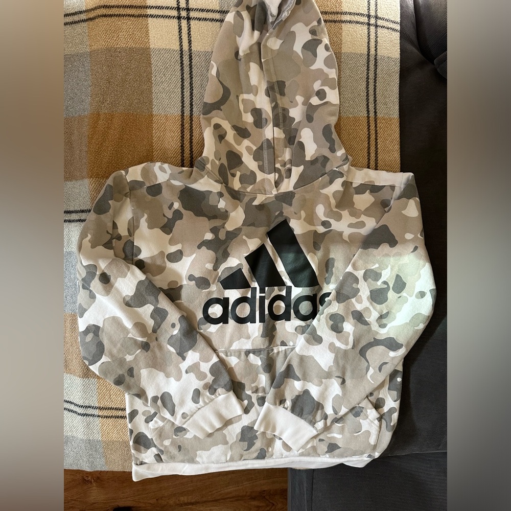 Adidas Camo white hoodie big boys XL